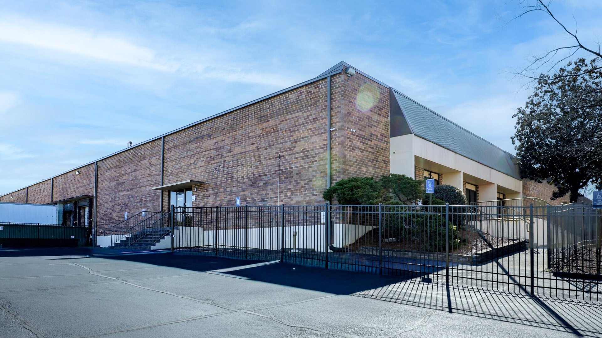 1585 Roadhaven