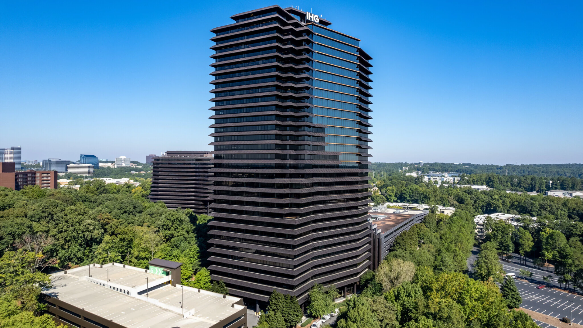 3 Ravinia