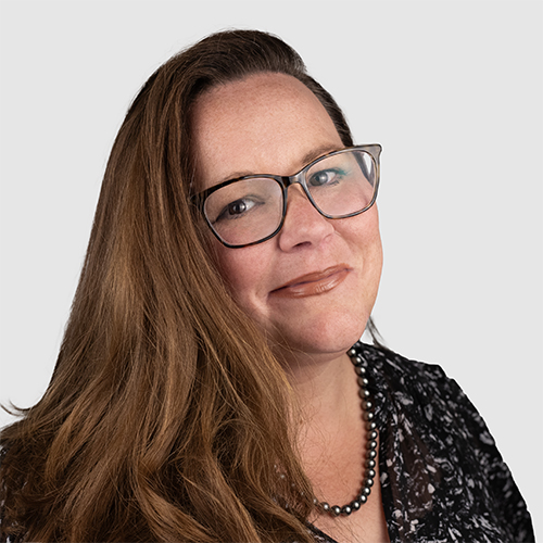 Suzanne Tynan headshot on white background