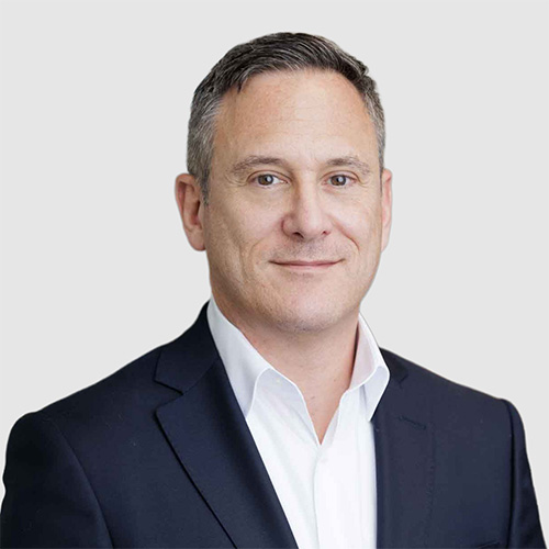 Robert Gutman Headshot