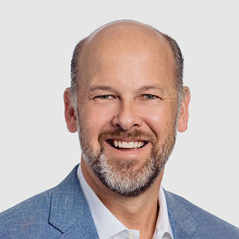 Clark Lindsay Headshot
