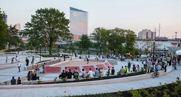 Paine’s Park_crowd