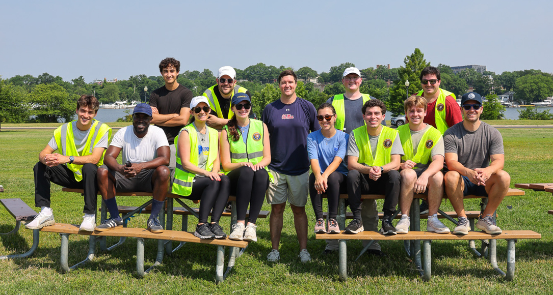 Cresa DC Anacostia Park Clean Up
